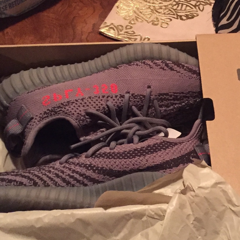 Meet your Posher, Donielle